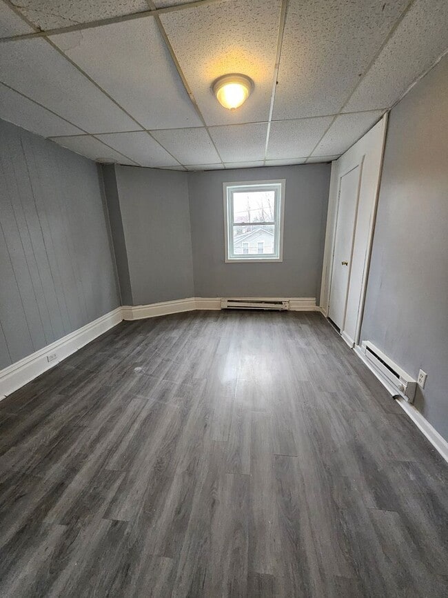 Photo - 2nd level 4 bedroom 2 bathroom apartment