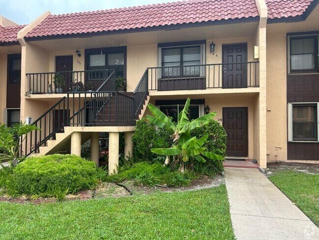 Building Photo - 5975 Forest Hill Blvd Unit 104 Rental