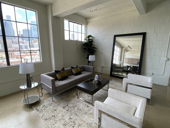 Tailor Lofts