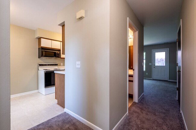 Photo - RBPT - BRISTOL PLACE TOWNHOUSES