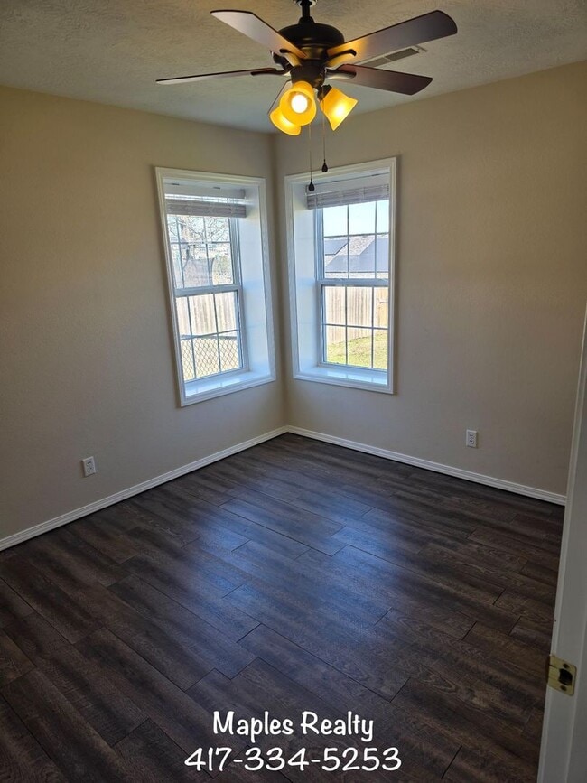 Photo - 3 Bed | 2 Bath Home in Hollister, MO – Flat Yard + 2-Car Garage