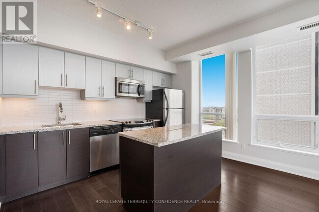 Photo - 83 Redpath Ave Unité 1204