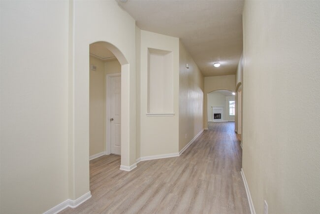 Photo - 14903 Lanai Dr
