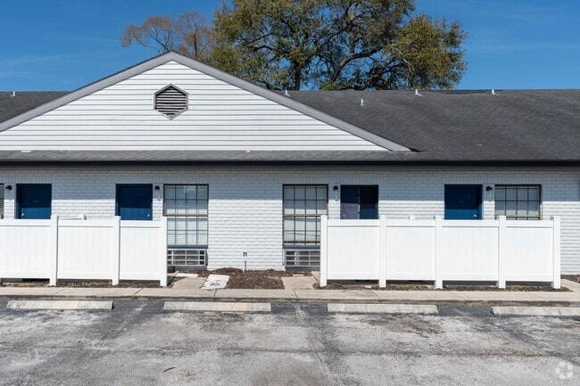 Photo - Vivo Living Jacksonville