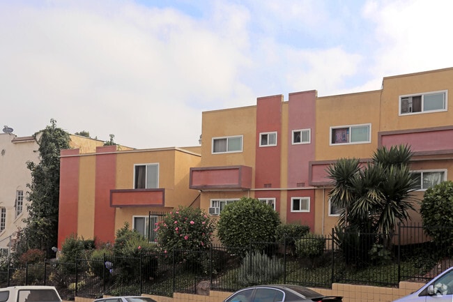 Crystal House Apartments