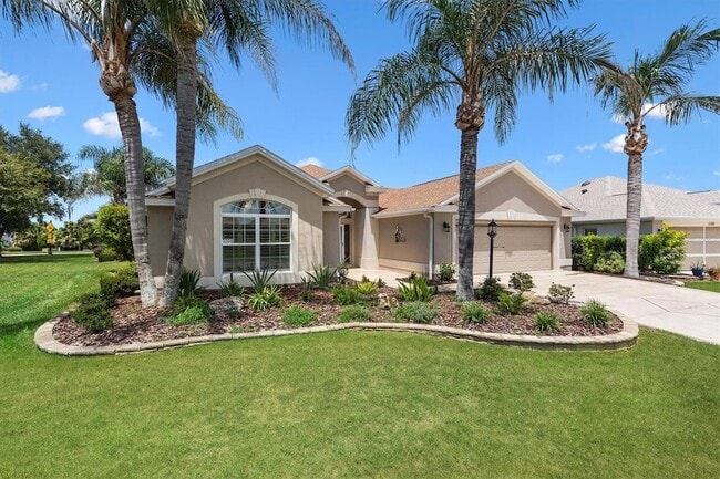 1096 Alcove Loop