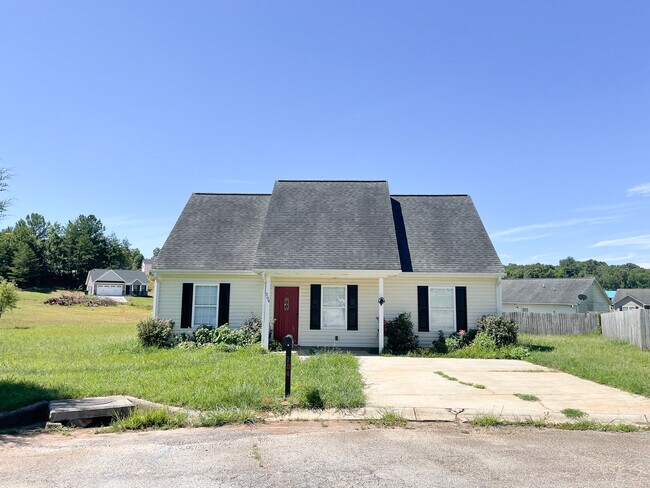 Photo - 204 Jarrett Ln House