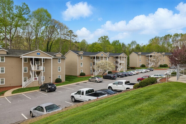 Woodfield Oaks Apartments