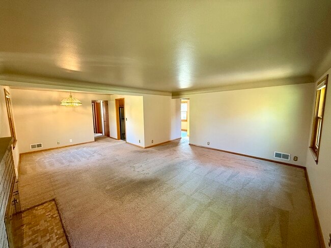 Photo - 5403 Pleasant Ave