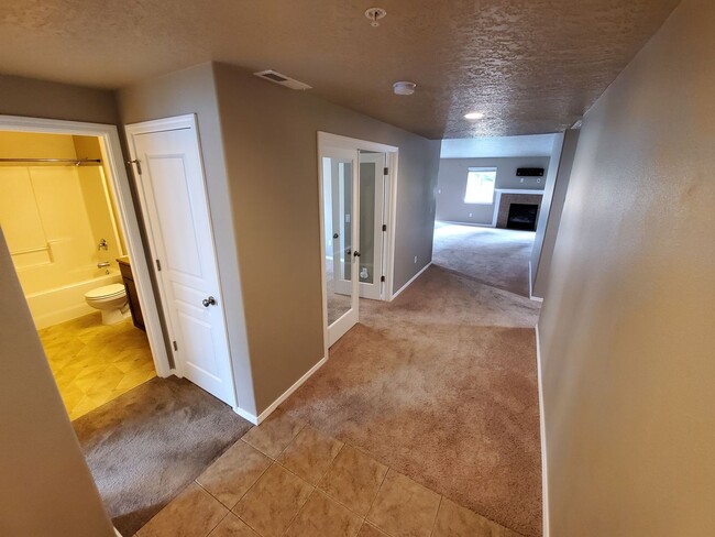 Photo - Spacious Three Bedroom Home in North Albany- Available Soon!