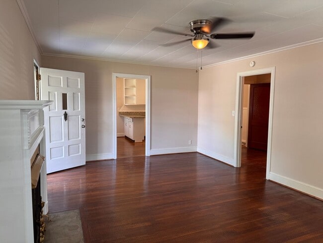 Photo - 2 BED, 1 BATH HOME LOCATED A FEW BLOCKS FROM DOWNTOWN ASHEBORO!