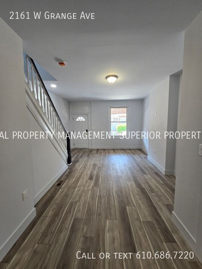 Photo - 2161 W Grange Ave