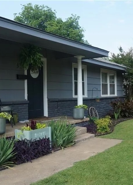 Photo - 317 Truman Pl