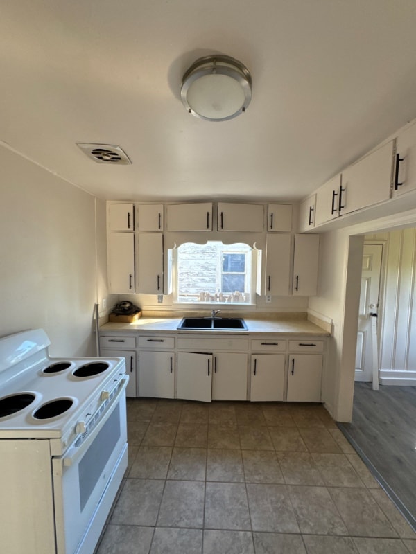 Photo - 1915 Fort Wayne St