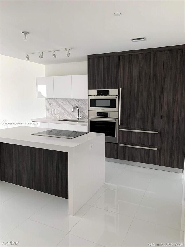 Photo - 1 br, 2 bath Condo - 851 NE 1st Ave Unit 3000 Unidad 3000