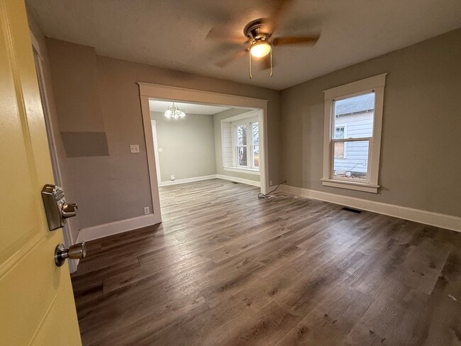 Photo - $1025 - updated 2 bedroom house