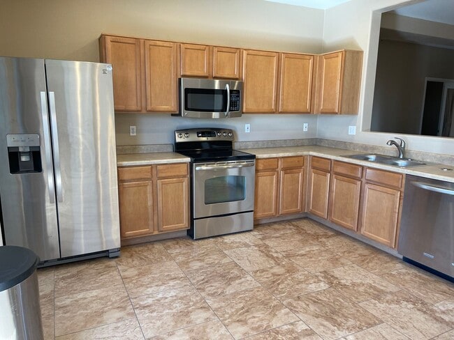 Photo - 17065 W Marconi Ave