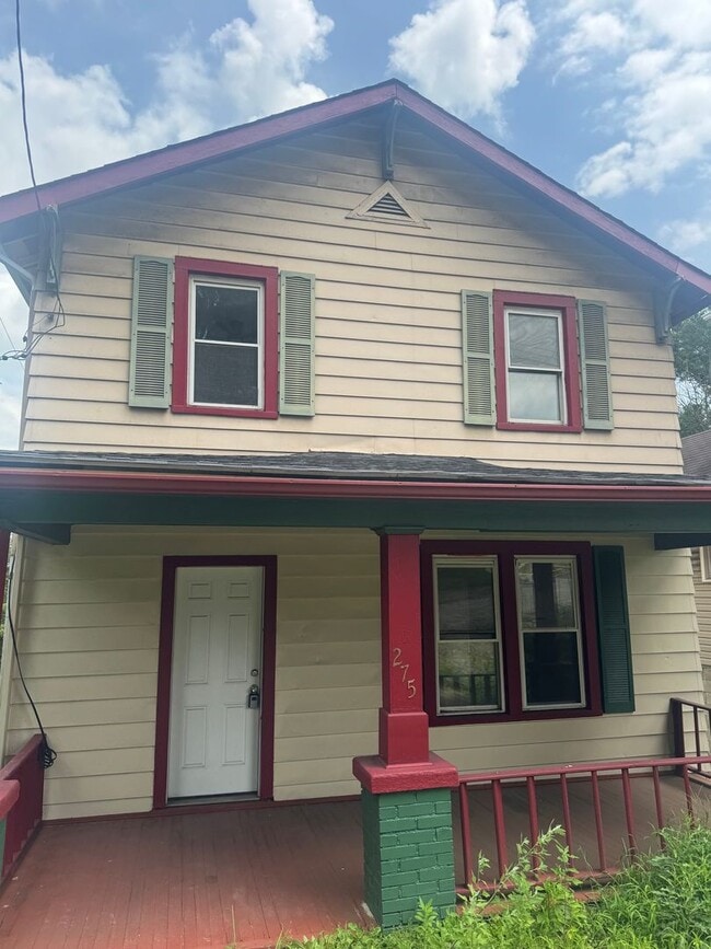 Building Photo - Beautifully Redone Home in North Versailles