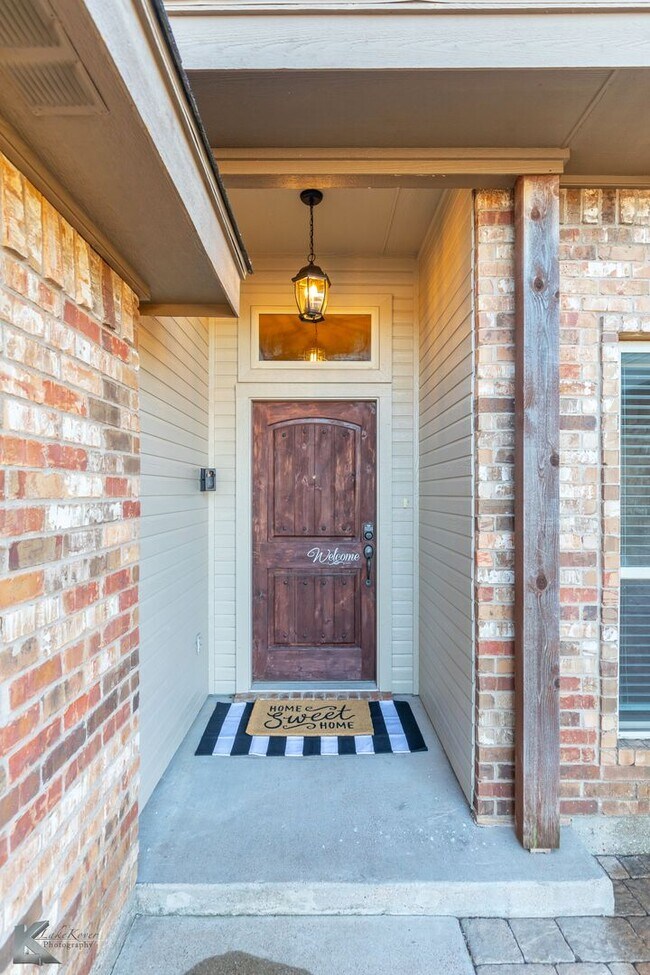 Photo - 641 Wackadoo Dr