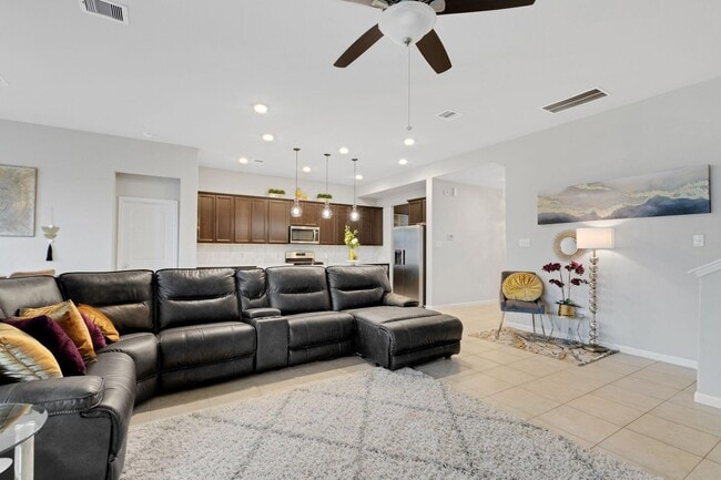 Photo - 4510 Red Yucca Dr