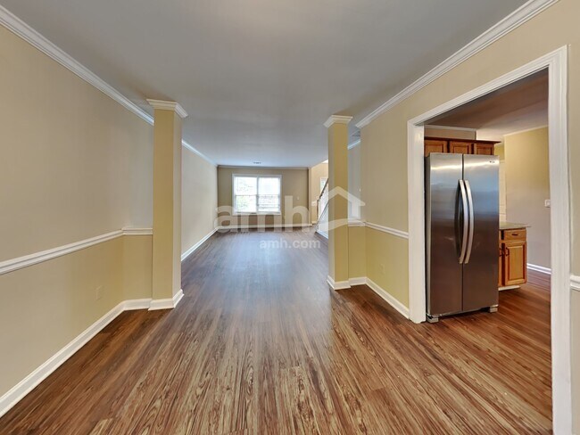 Photo - 1165 Pennefeather Ln