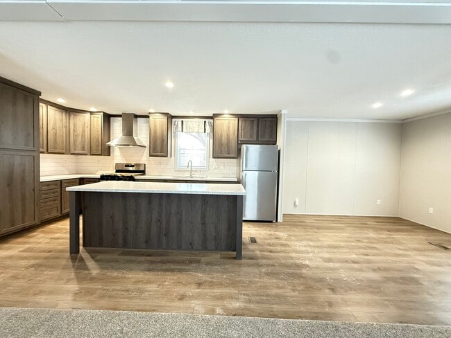 Photo - 29909 Flushing Dr