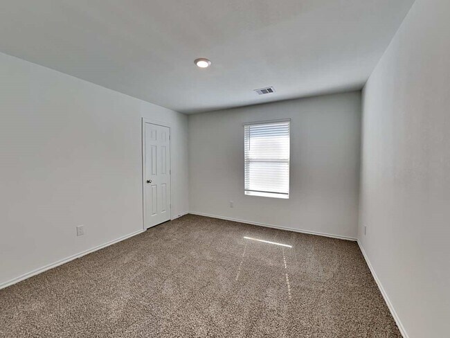 Photo - 18719 Charter Elm Dr