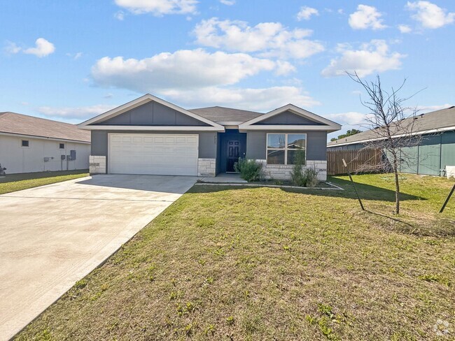 Building Photo - Charming Nolanville Estate Rental