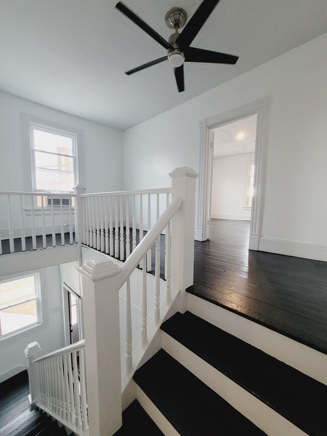 1114 Bedford Ave Unit 2