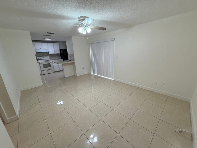 Photo - 10203 Carriage Glen Ct