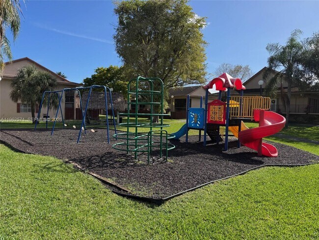 Photo - 11289 SW 88th St Unidad 214L