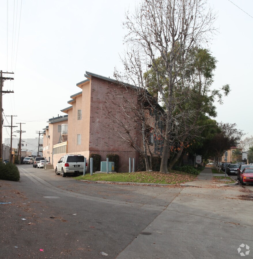 Photo - Fountains on Verdugo Drive
