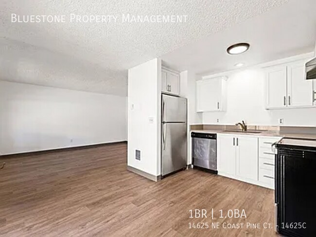 Photo - 14625 NE Coast Pine Ct Unidad 14625C