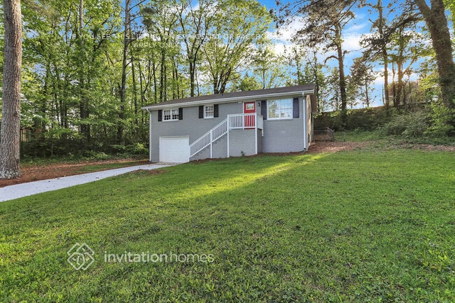 Photo - 4891 Lehigh Dr