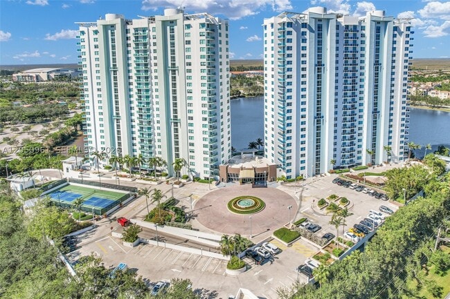 Building Photo - 2681 N Flamingo Rd Unit 1903S
