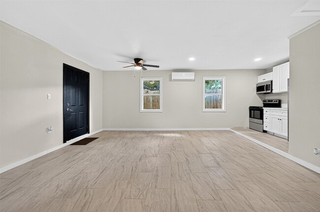 Photo - 23130 Bayleaf Dr