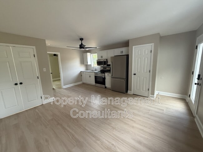 Photo - 789 Little Cove Rd
