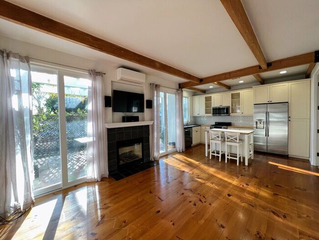 Ocean Beach 2 Bedroom 2 Bath Coronado Ave - Ocean Beach 2 Bedroom 2 Bath Coronado Ave House
