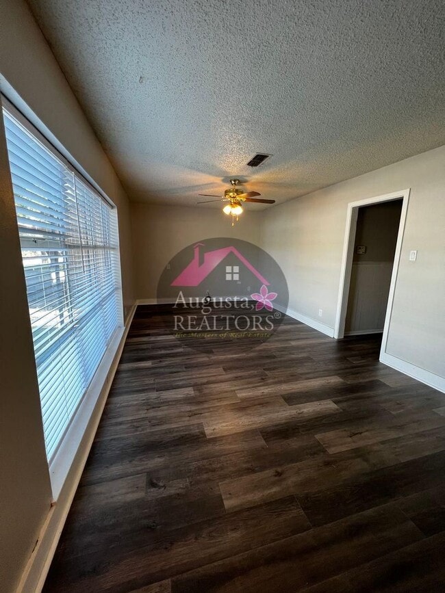 Photo - Charming 3 Bedroom 2 Bath Home in Abilene