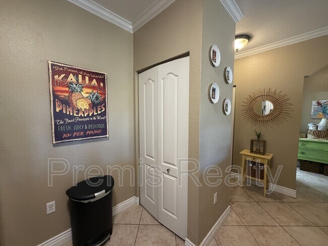 Photo - 2705 Via Murano Unit #435