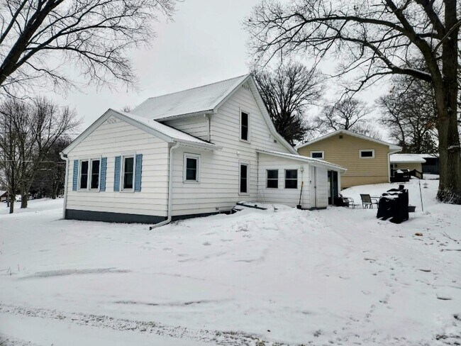 Photo - 230 Arlington Dr