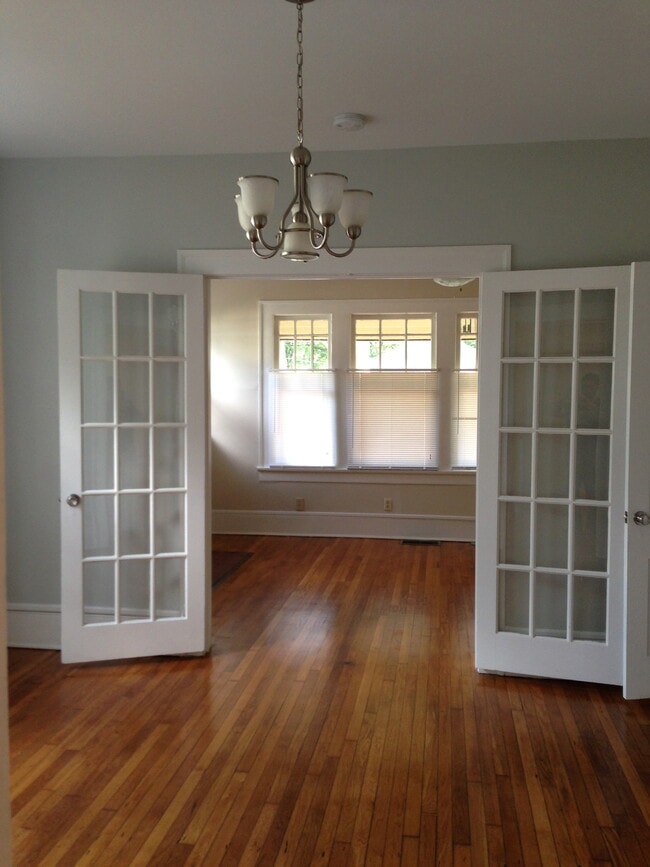 Photo - 771 Elbert St SW