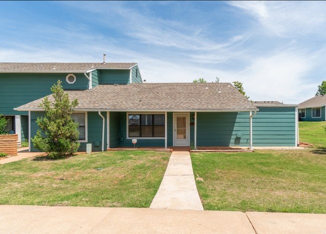 Building Photo - Charming Updated Gem Near Quail Springs!