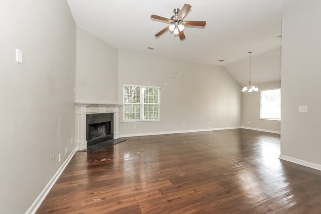 Photo - 1004 Dupree Point Dr