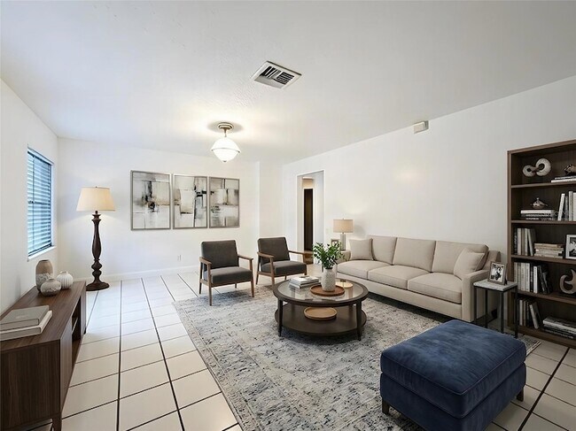 Photo - 272 Florida Pkwy