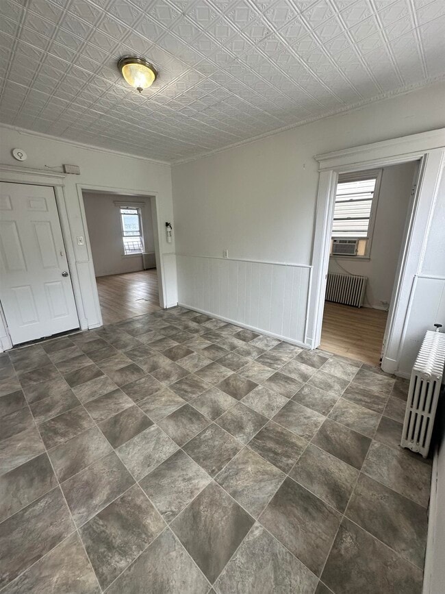 Photo - 87 TERRACE Ave Unit 2