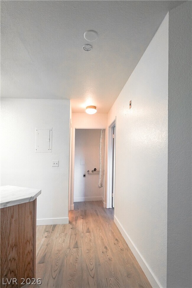 510 Elm Dr Unit 106