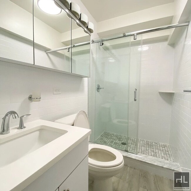 Photo - BEEKMAN PLACE Unit 8DE