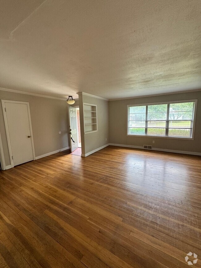 Building Photo - 2801 20th St Rental