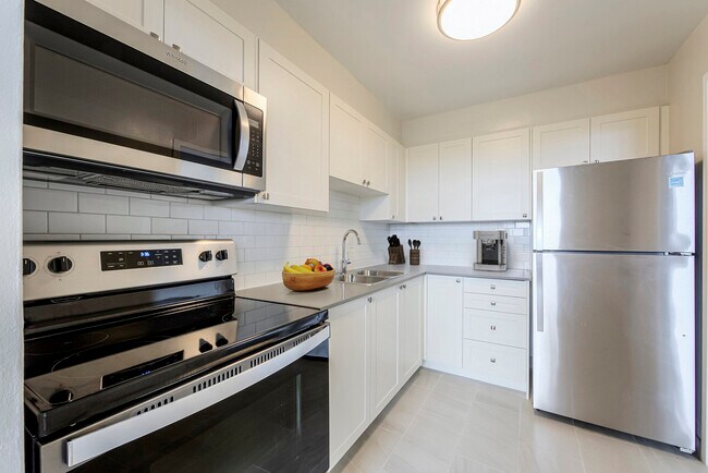 Photo - Lakewood Apartments I